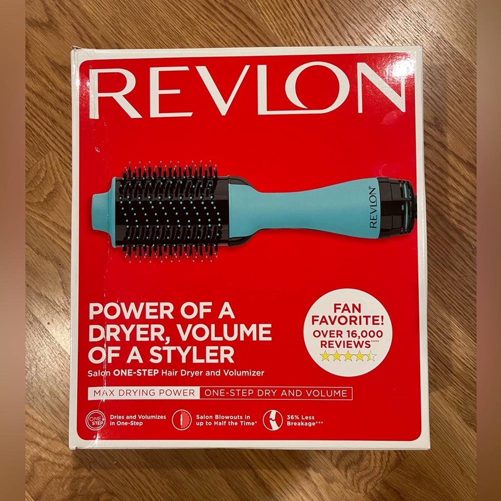 Revlon Salon One-Step Hair Dryer and Volumizer Hot Air Brush NEW
